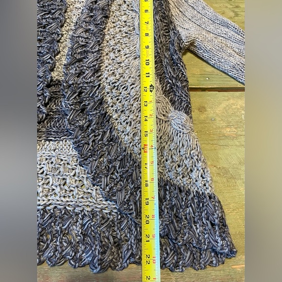 Chico's *Like New* Women's Gray Open-Front Cardigan | Size 0 - Picture 6 of 6